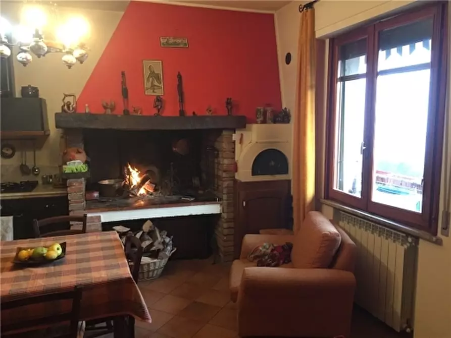 Immagine 3 di Appartamento in vendita  a Vinci