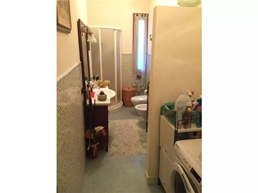 Immagine 11 di Appartamento in vendita  a Vinci