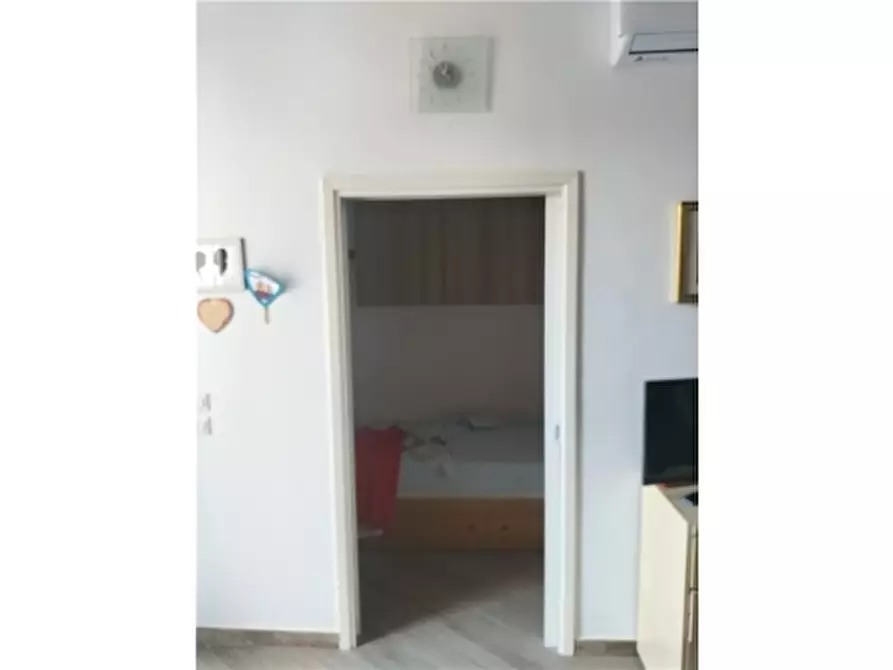 Immagine 17 di Appartamento in vendita  a Lastra A Signa