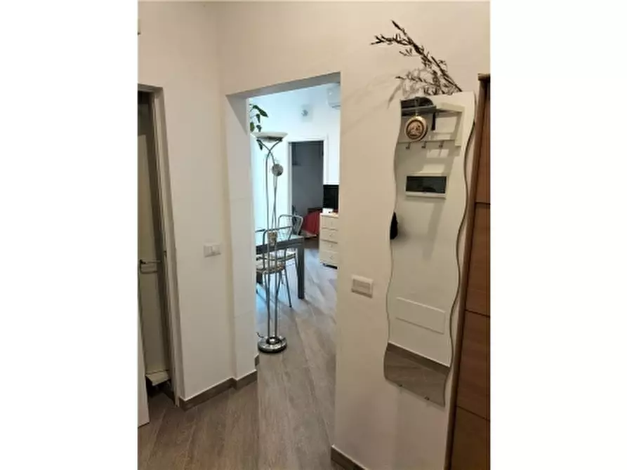 Immagine 20 di Appartamento in vendita  a Lastra A Signa