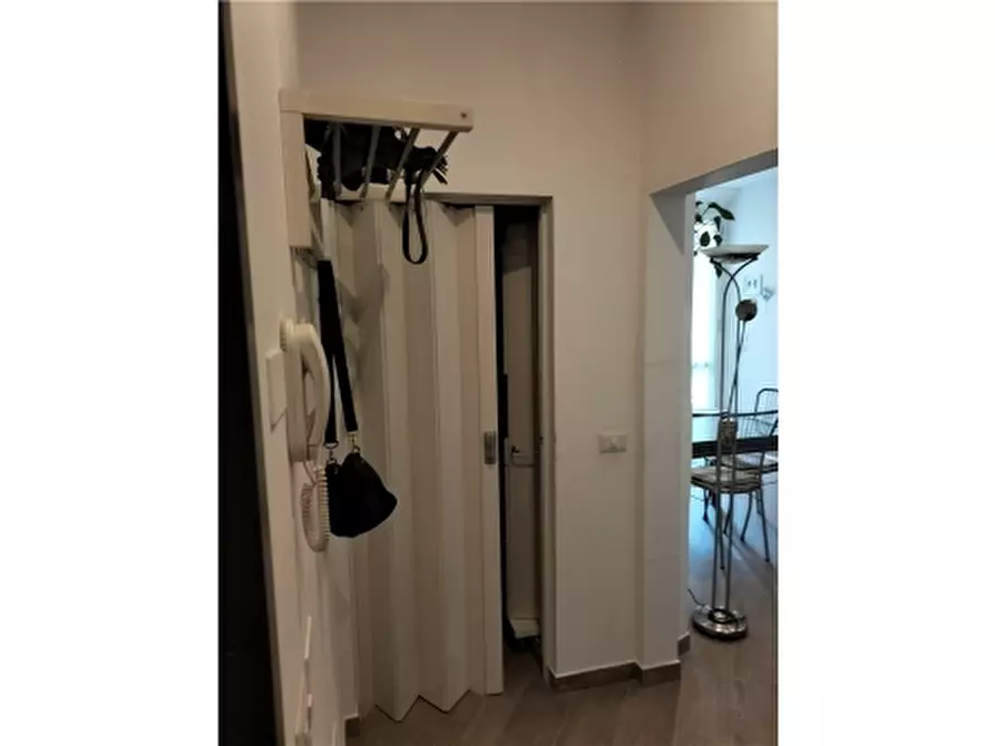 Immagine 21 di Appartamento in vendita  a Lastra A Signa