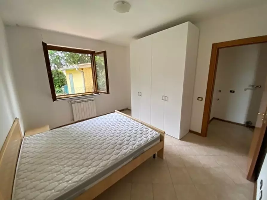 Immagine 5 di Appartamento in vendita  a Capraia E Limite