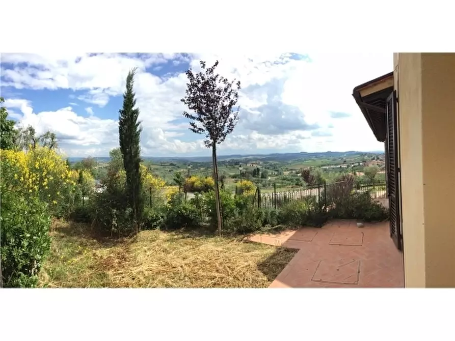 Immagine 1 di Appartamento in affitto  a Lastra A Signa