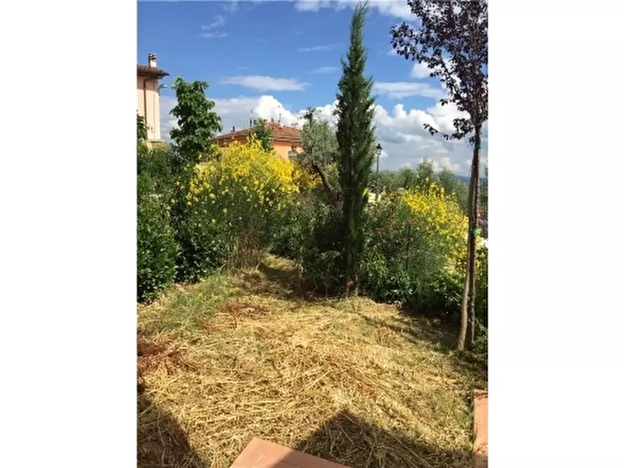 Immagine 3 di Appartamento in affitto  a Lastra A Signa