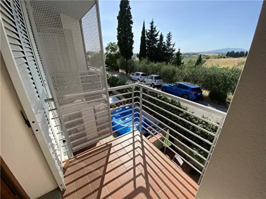 Immagine 6 di Appartamento in vendita  a Lastra A Signa