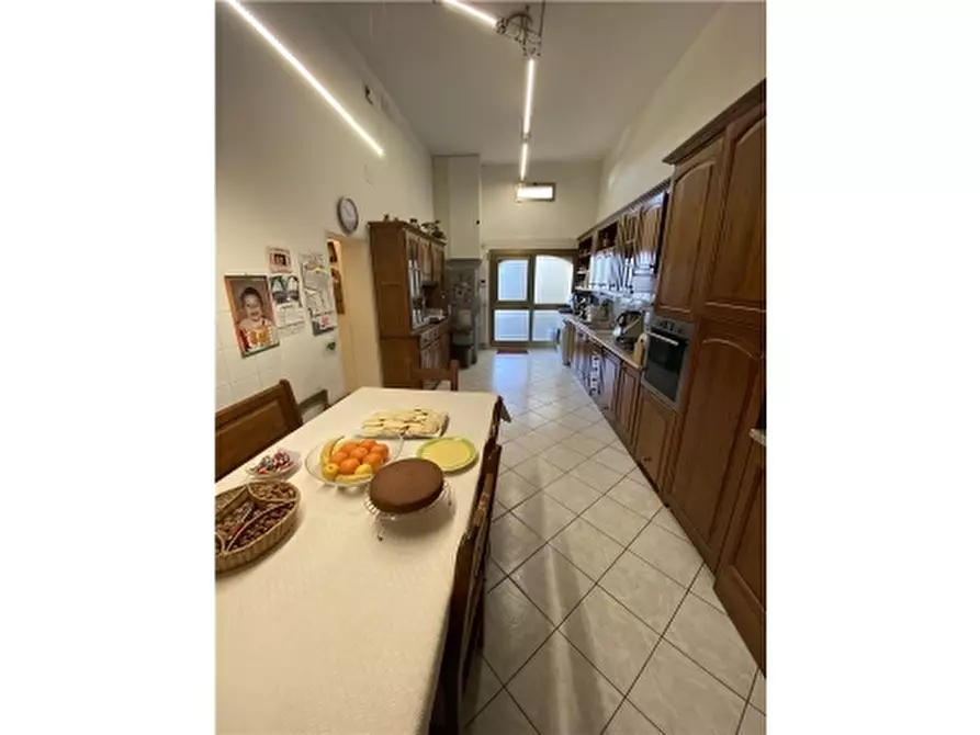 Immagine 5 di Appartamento in vendita  a Empoli