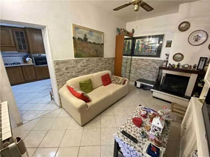 Immagine 9 di Appartamento in vendita  a Empoli