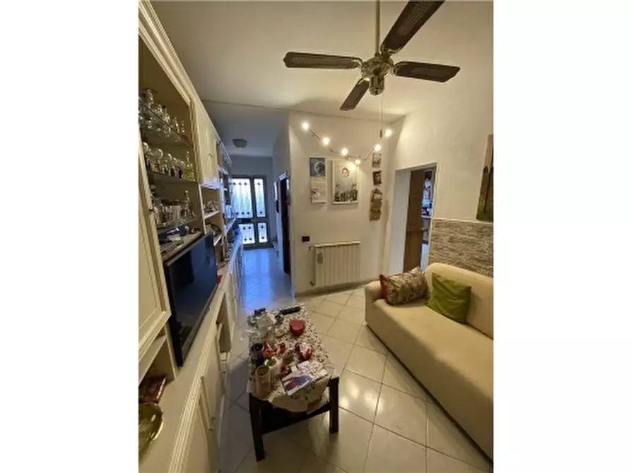 Immagine 10 di Appartamento in vendita  a Empoli