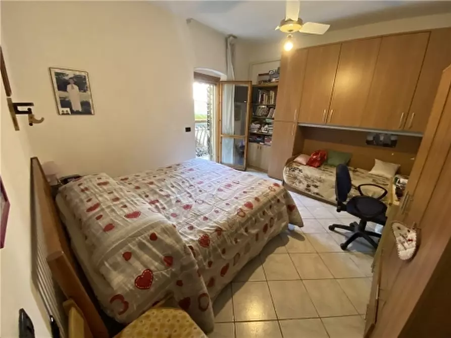 Immagine 18 di Appartamento in vendita  a Empoli