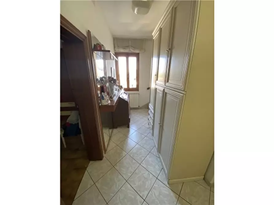 Immagine 28 di Appartamento in vendita  a Empoli