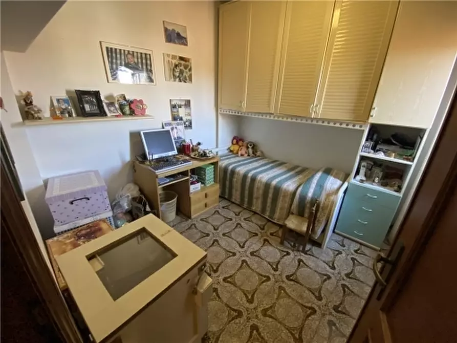 Immagine 33 di Appartamento in vendita  a Empoli