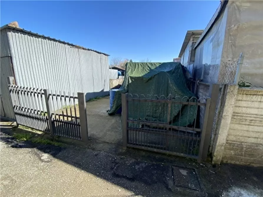 Immagine 42 di Appartamento in vendita  a Empoli