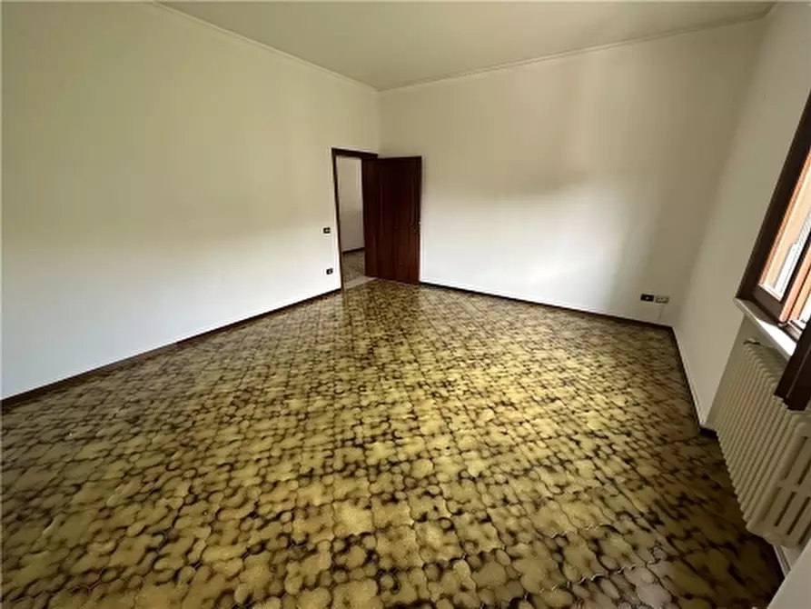 Immagine 8 di Appartamento in vendita  a Empoli