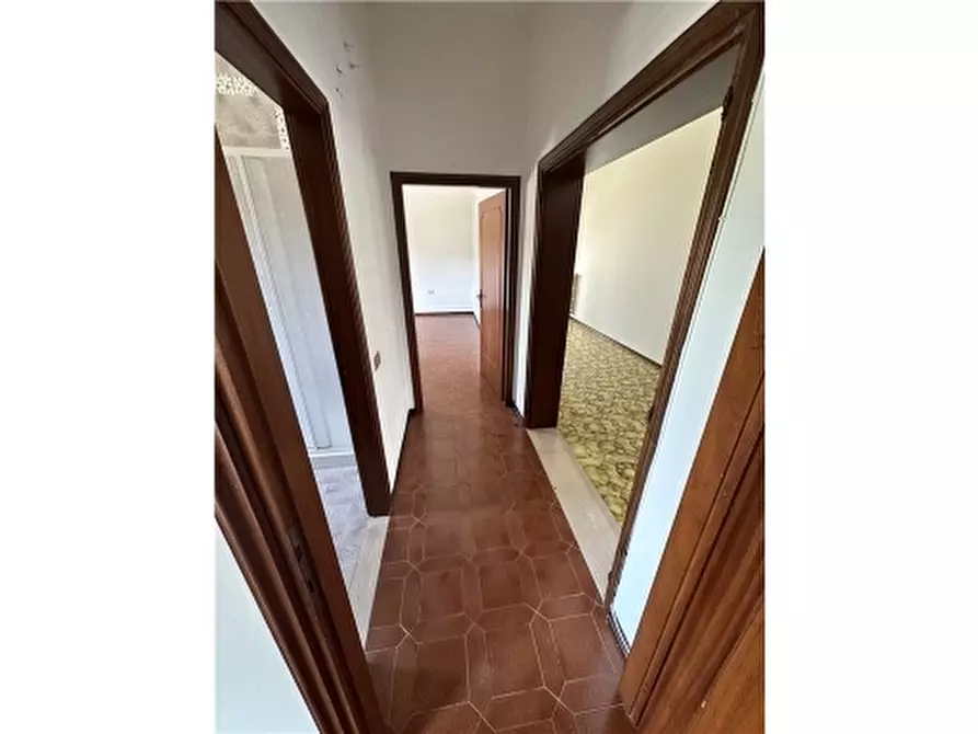 Immagine 10 di Appartamento in vendita  a Empoli