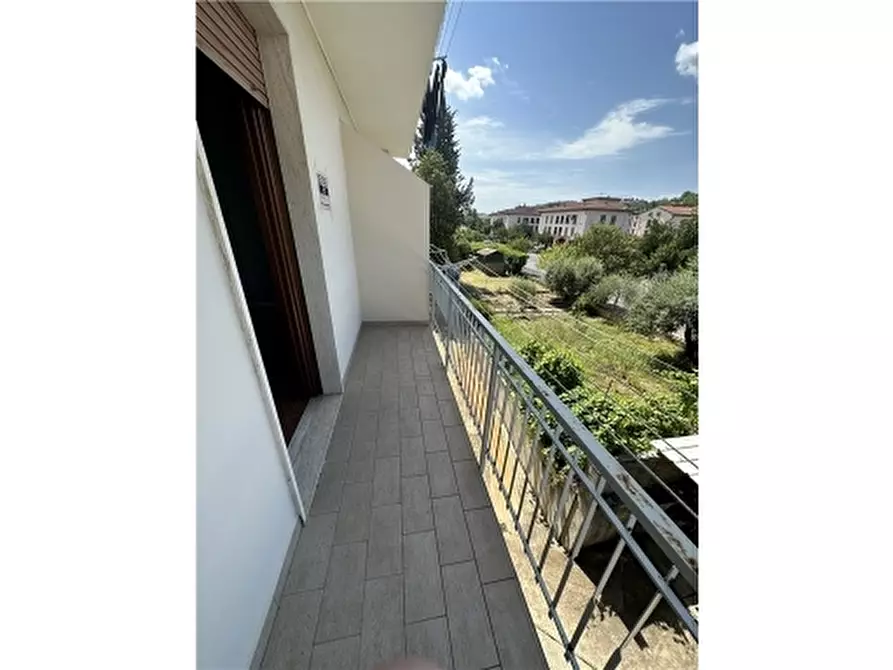 Immagine 16 di Appartamento in vendita  a Empoli