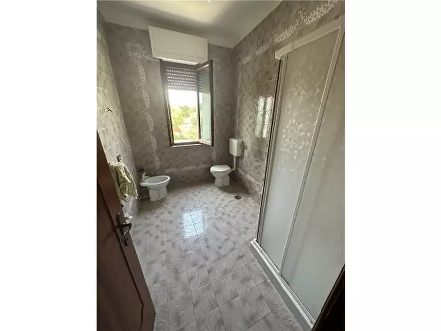 Immagine 17 di Appartamento in vendita  a Empoli