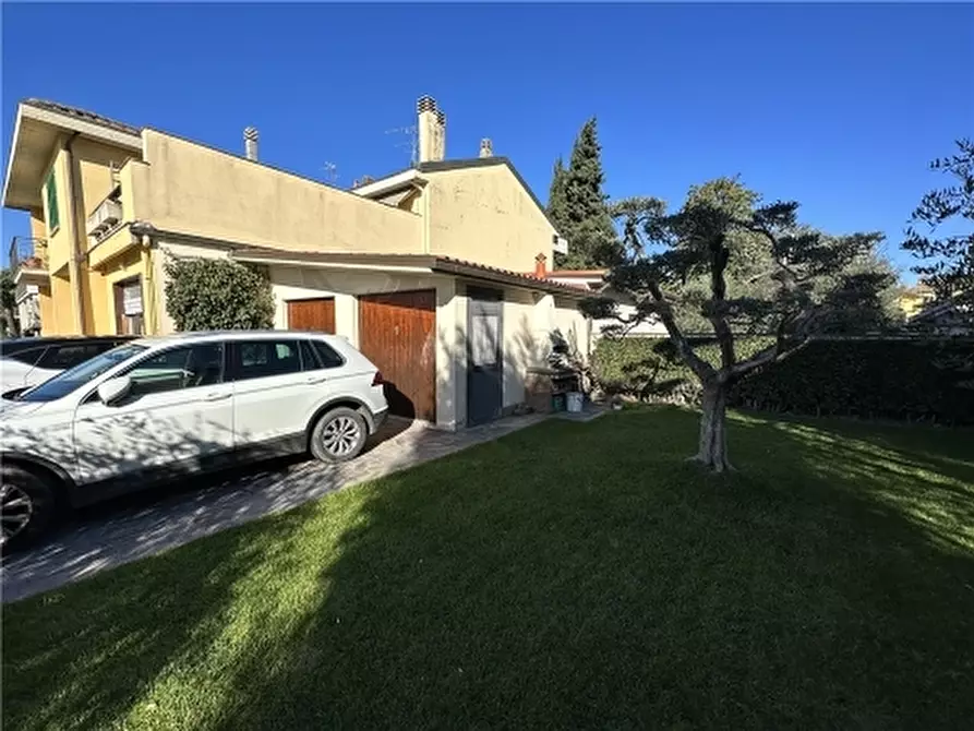 Immagine 3 di Appartamento in vendita  a Montelupo Fiorentino