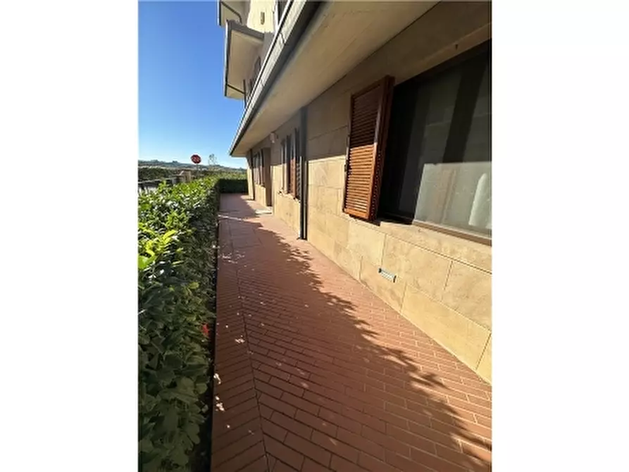 Immagine 23 di Appartamento in vendita  a Montelupo Fiorentino