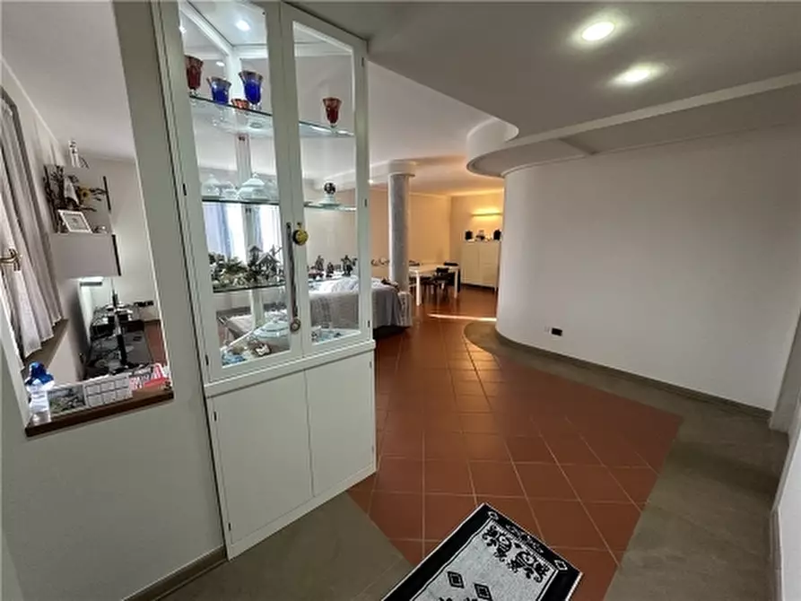 Immagine 27 di Appartamento in vendita  a Montelupo Fiorentino