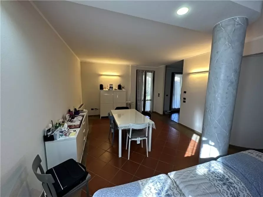 Immagine 33 di Appartamento in vendita  a Montelupo Fiorentino