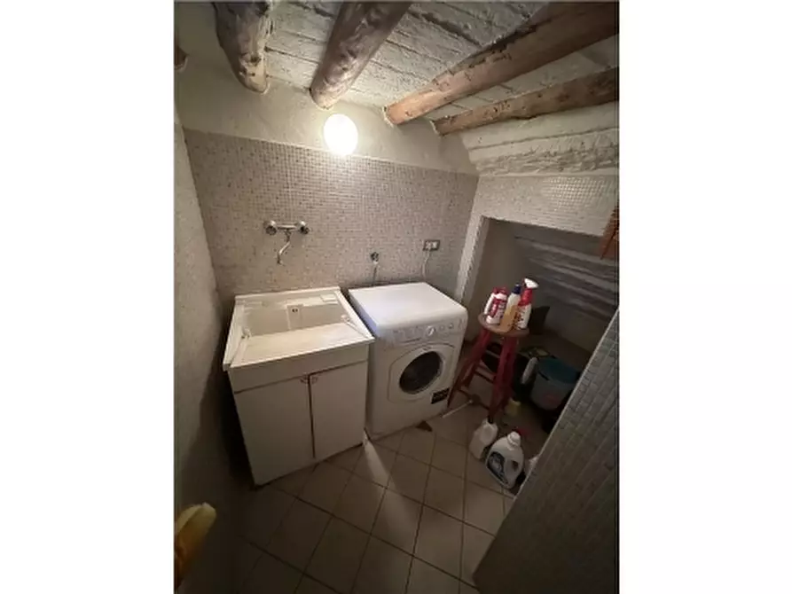 Immagine 15 di Appartamento in affitto  a Montespertoli