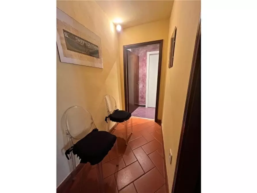 Immagine 16 di Appartamento in vendita  a Lastra A Signa