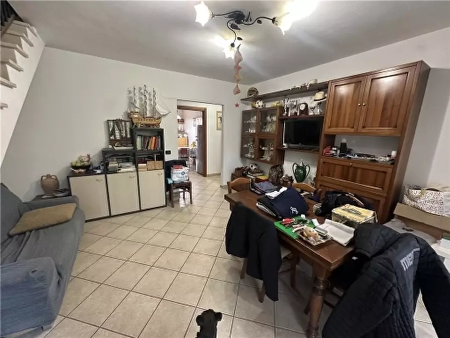 Immagine 11 di Appartamento in vendita  a Scandicci