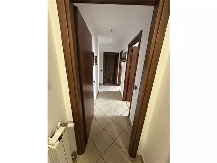 Immagine 15 di Appartamento in vendita  a Scandicci