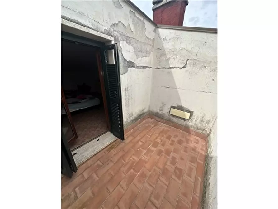 Immagine 35 di Appartamento in vendita  a Scandicci