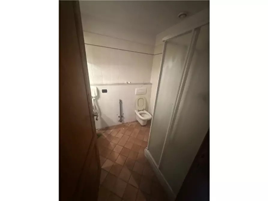 Immagine 8 di Appartamento in affitto  a Lastra A Signa