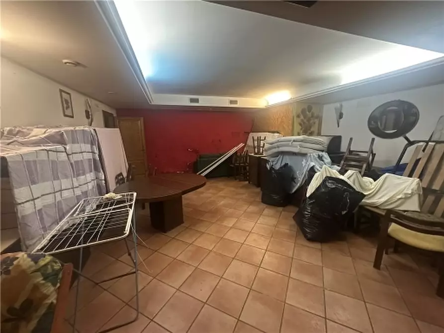 Immagine 10 di Appartamento in affitto  a Lastra A Signa