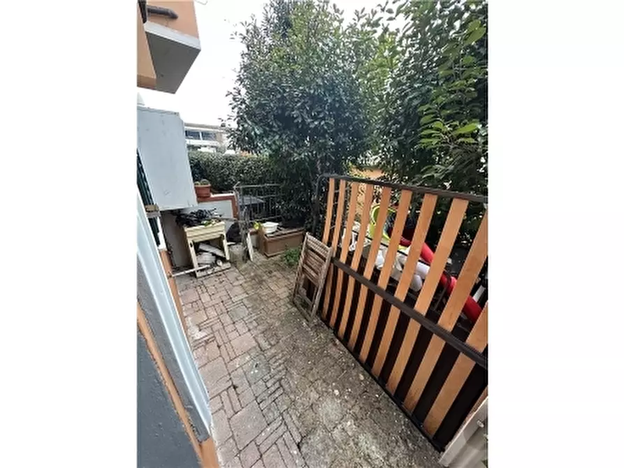 Immagine 14 di Appartamento in affitto  a Empoli