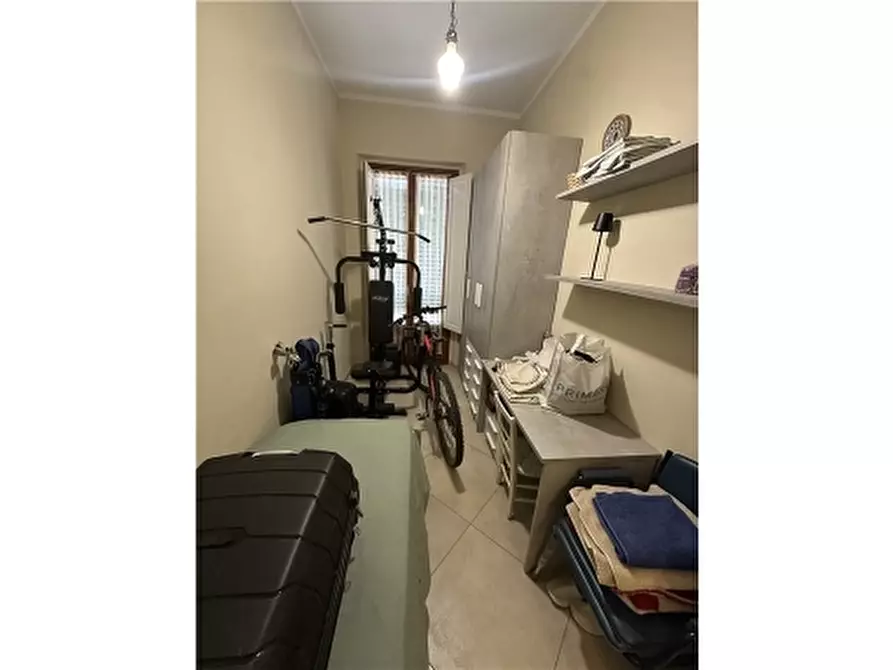 Immagine 26 di Appartamento in vendita  a Lastra A Signa