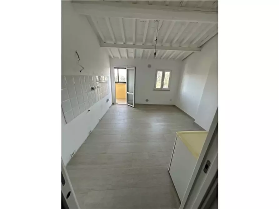 Immagine 3 di Appartamento in vendita  a Empoli