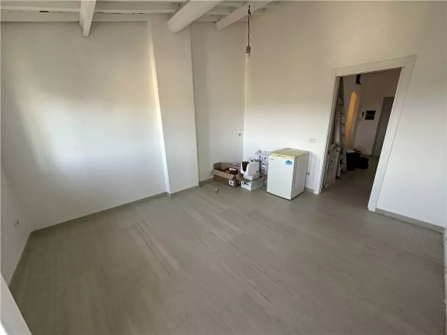 Immagine 7 di Appartamento in vendita  a Empoli