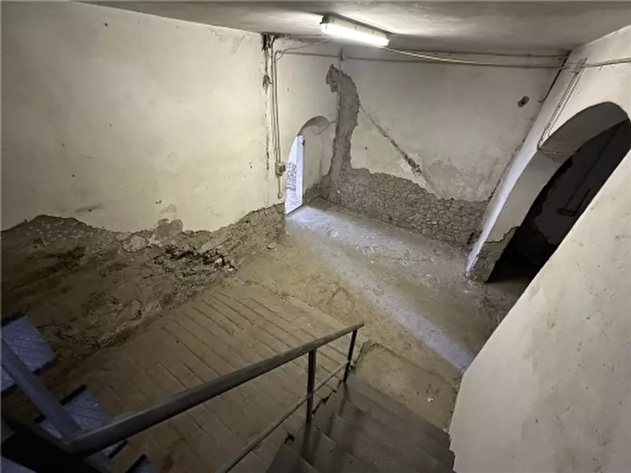 Immagine 26 di Appartamento in vendita  a Empoli