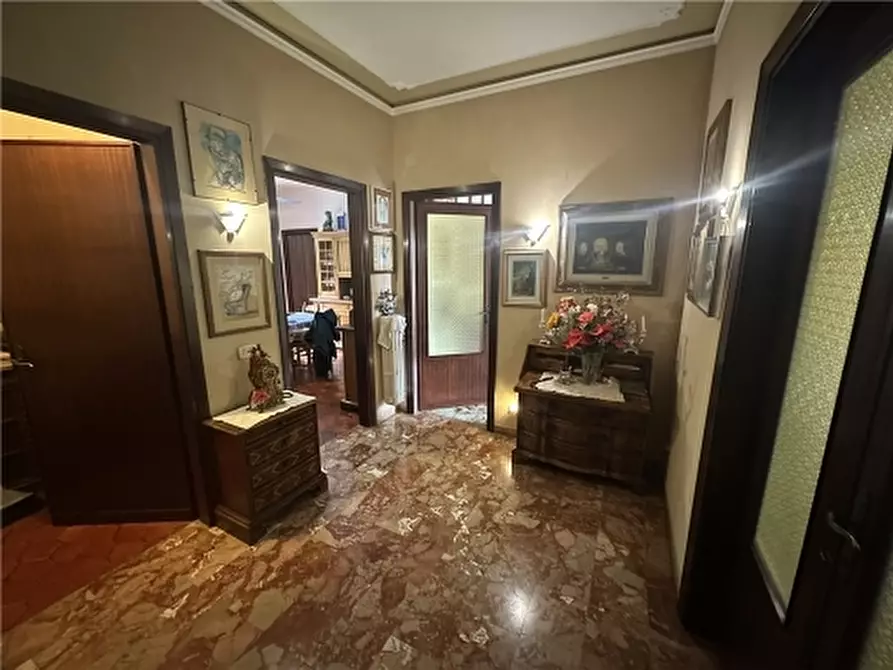 Immagine 2 di Appartamento in vendita  a Pontassieve