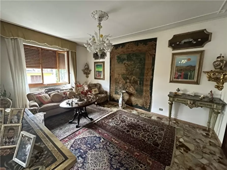 Immagine 7 di Appartamento in vendita  a Pontassieve