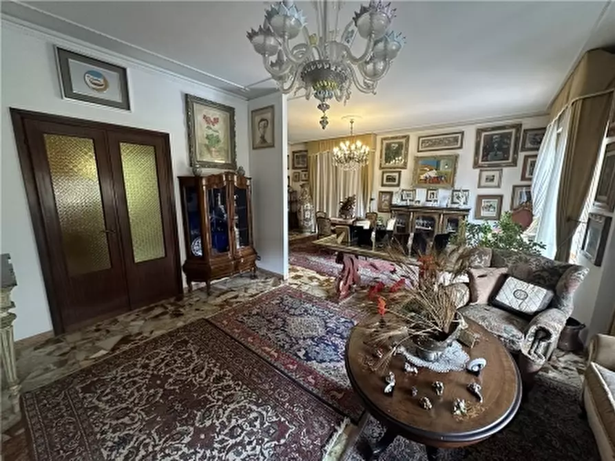 Immagine 9 di Appartamento in vendita  a Pontassieve