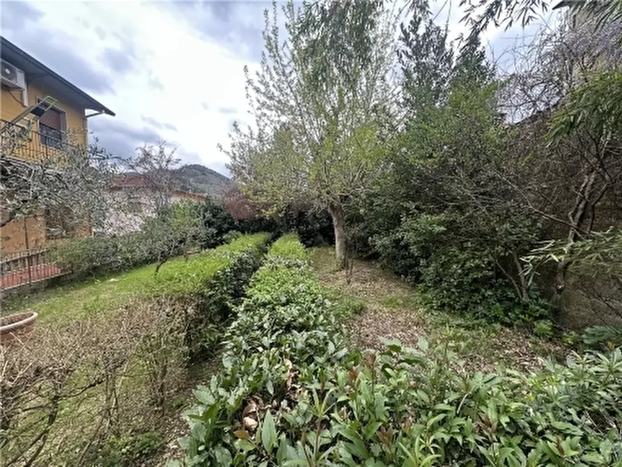 Immagine 20 di Appartamento in vendita  a Pontassieve