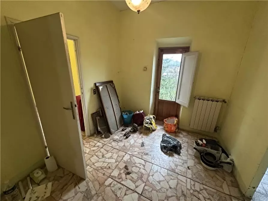 Immagine 17 di Appartamento in vendita  a Montelupo Fiorentino