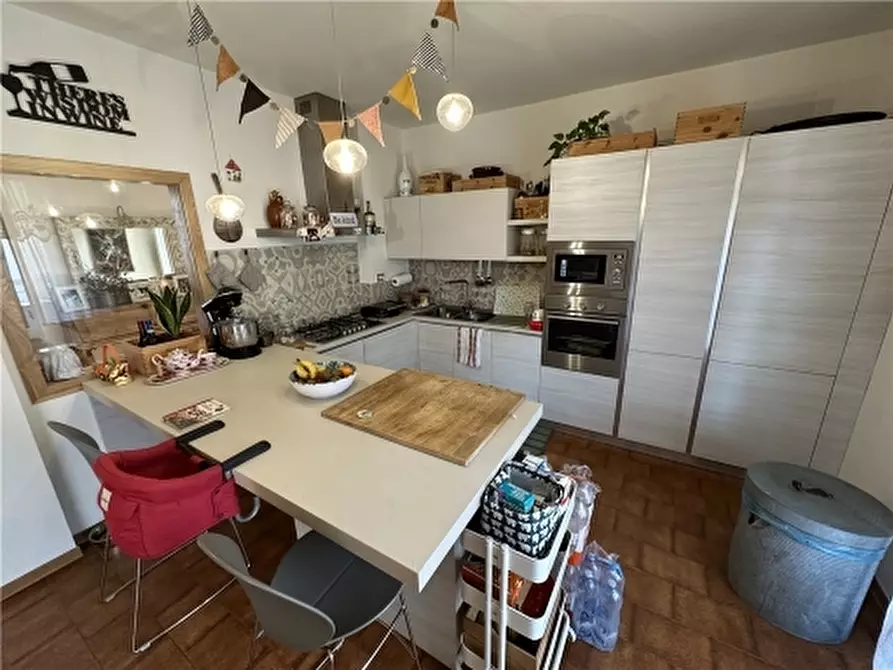 Immagine 23 di Villa in vendita  a Lastra A Signa