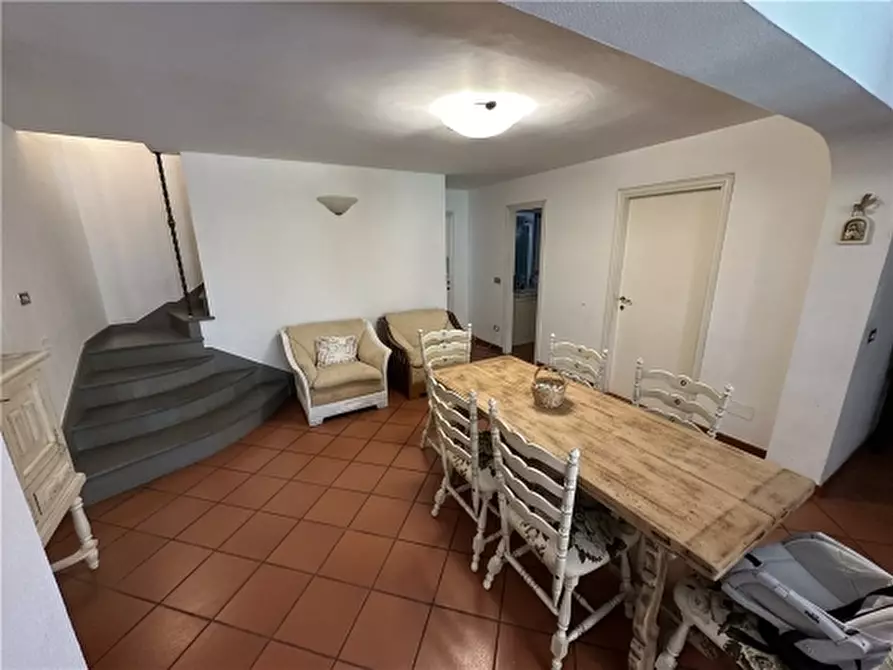 Immagine 64 di Villa in vendita  a Lastra A Signa