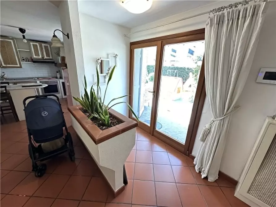 Immagine 69 di Villa in vendita  a Lastra A Signa