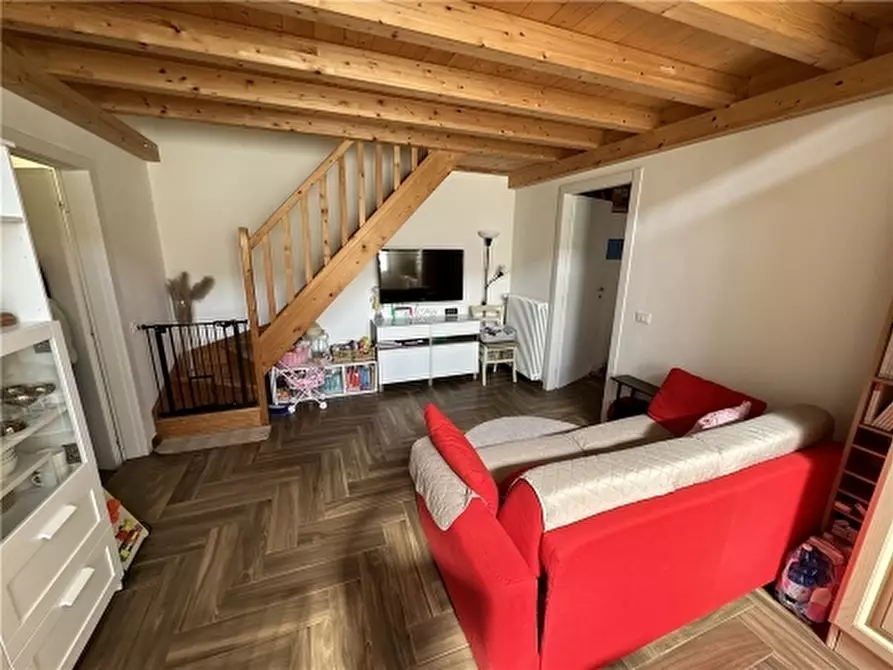 Immagine 87 di Villa in vendita  a Lastra A Signa