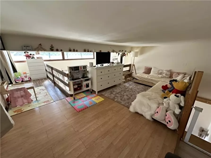 Immagine 91 di Villa in vendita  a Lastra A Signa