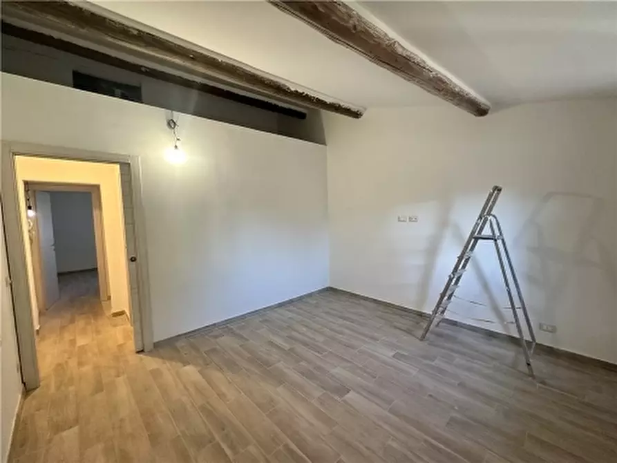 Immagine 13 di Villa in affitto  a Montelupo Fiorentino