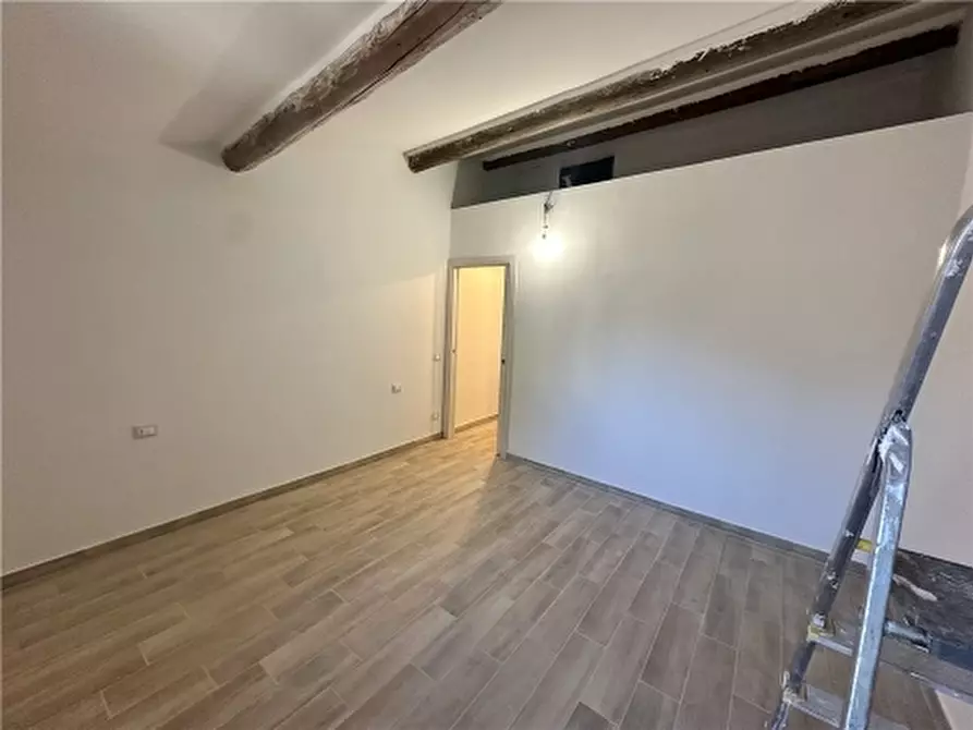 Immagine 14 di Villa in affitto  a Montelupo Fiorentino