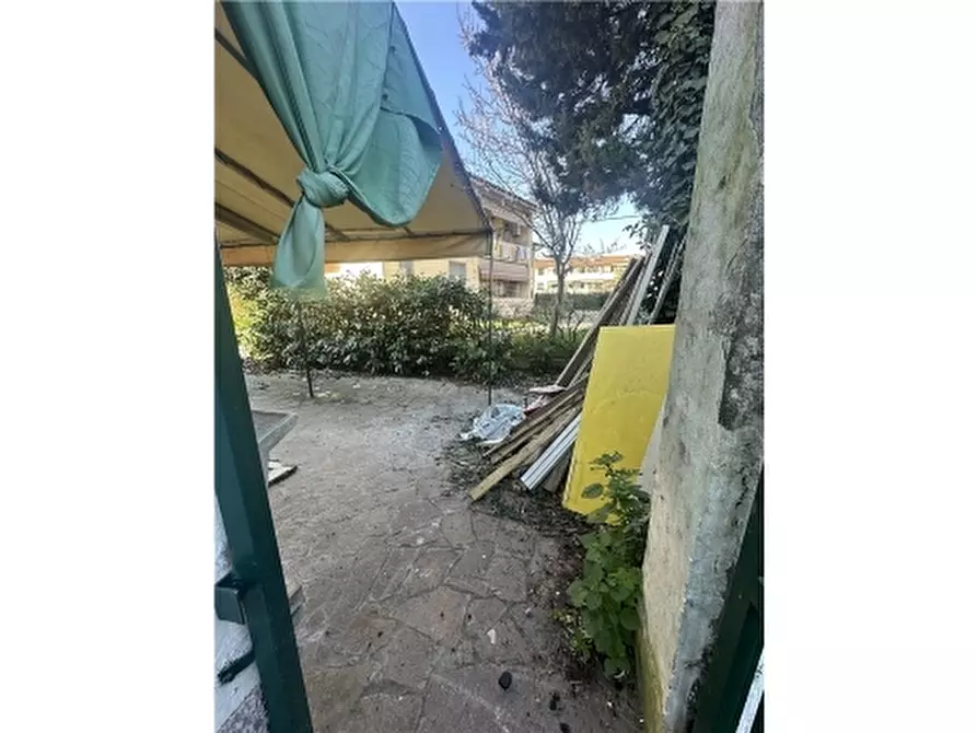 Immagine 21 di Villa in affitto  a Montelupo Fiorentino