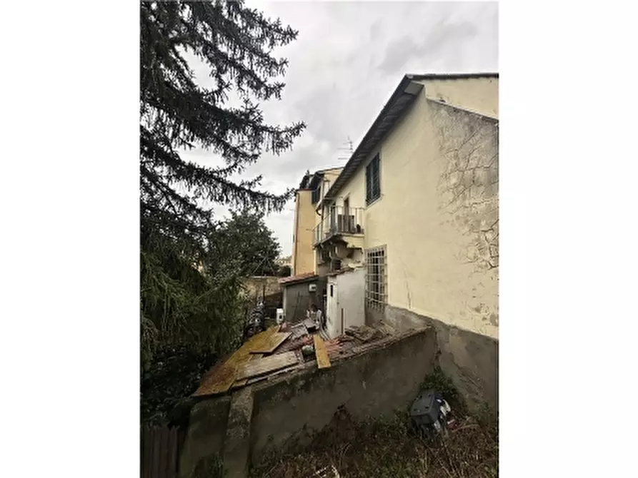 Immagine 39 di Villa in vendita  a Montelupo Fiorentino